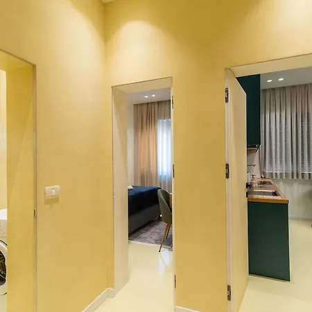 Apartment Super Center *
